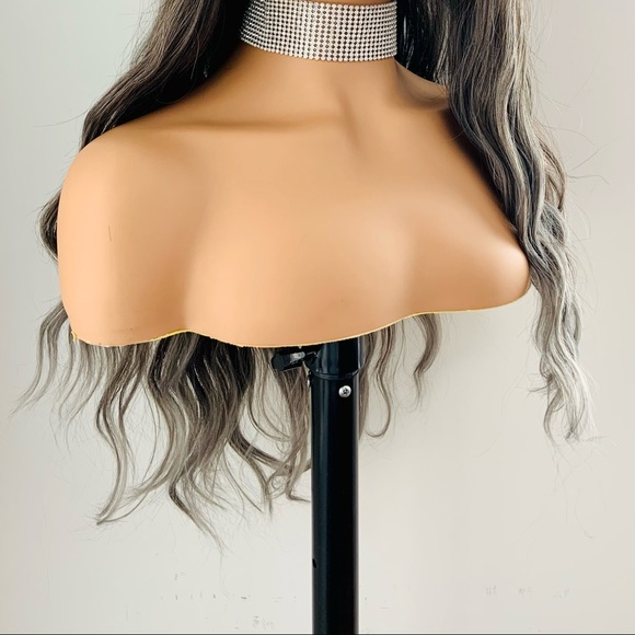 Very Pretty Slate Grey Mix Synthetic Wig with Bangs - Picture 5 of 11